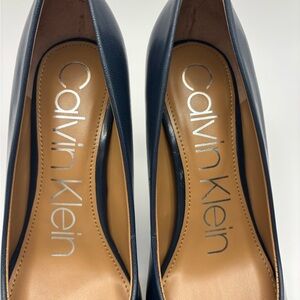 Calvin Klein Women's Gayle Navy Heels